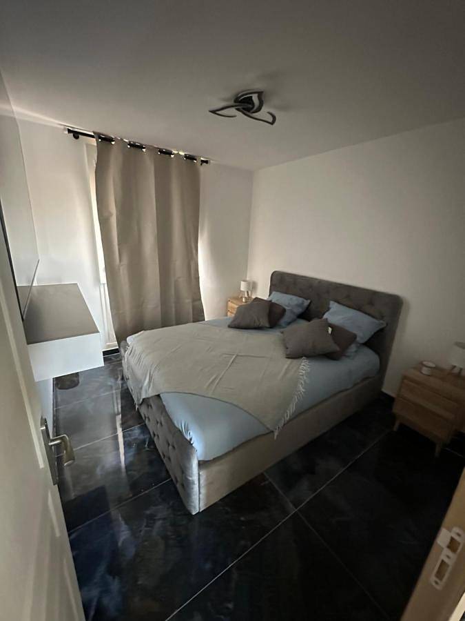 Appartement entier, Ó maestro home in Le Pontet, Vaucluse