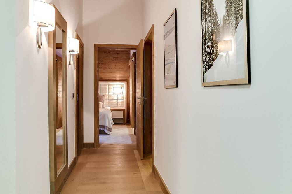 Apartamento entero, Piso lujoso en Courchevel Village, junto a comercios y pistas, con aparcamiento y acceso a gimnasio in Saint-Bon-Tarentaise, Les Trois Vallées