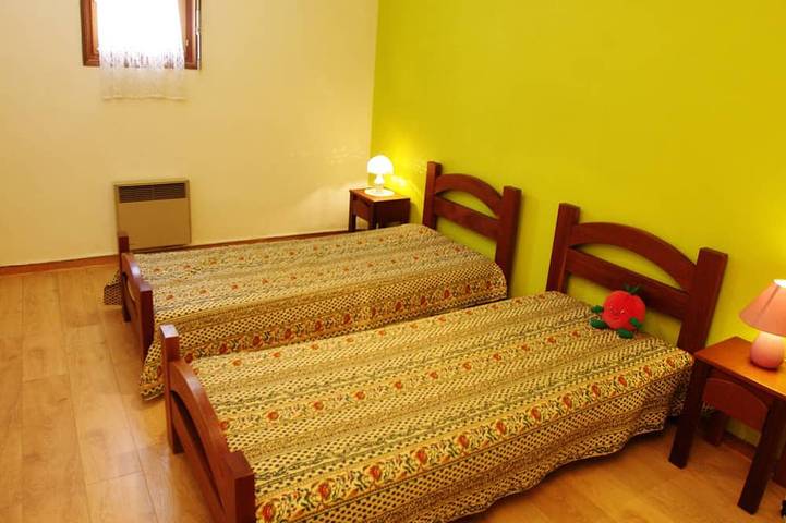 Gîte pour 5 personnes, avec terrasse et jardin à Valensole - 3