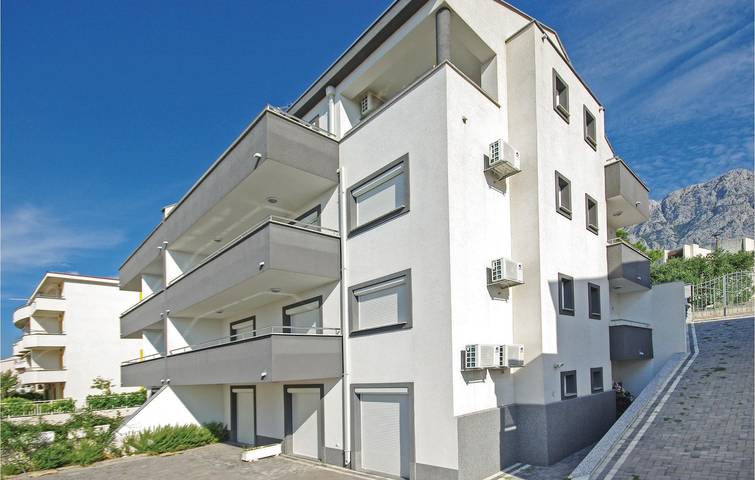 Ferienwohnung für 2 Personen, mit Terrasse in Makarska - 2