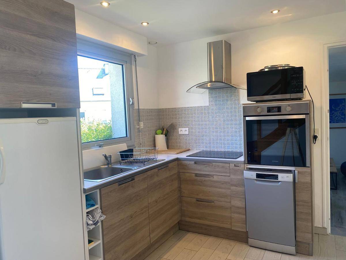 Three-Bedroom House in Fouesnant, Côte de Cornouaille