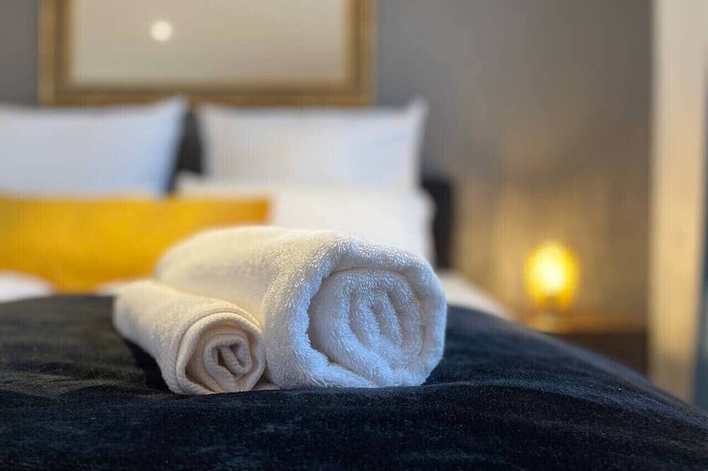 Ganze Wohnung, 90m2 Loft I Kaffee I Terrasse I E-Parkplatz in Rosenheim, Oberbayern