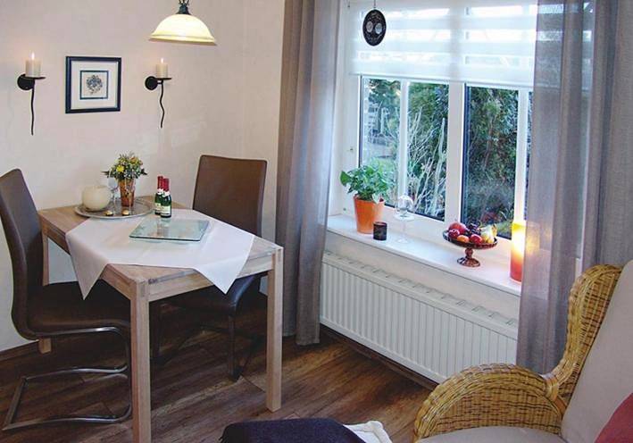 Ganze Wohnung, One-Bedroom Apartment in Pewsum, Krummhörn