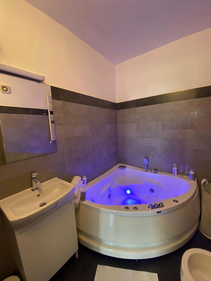 B&b per 2 persone, con panorama e terrazza in Casal Morena