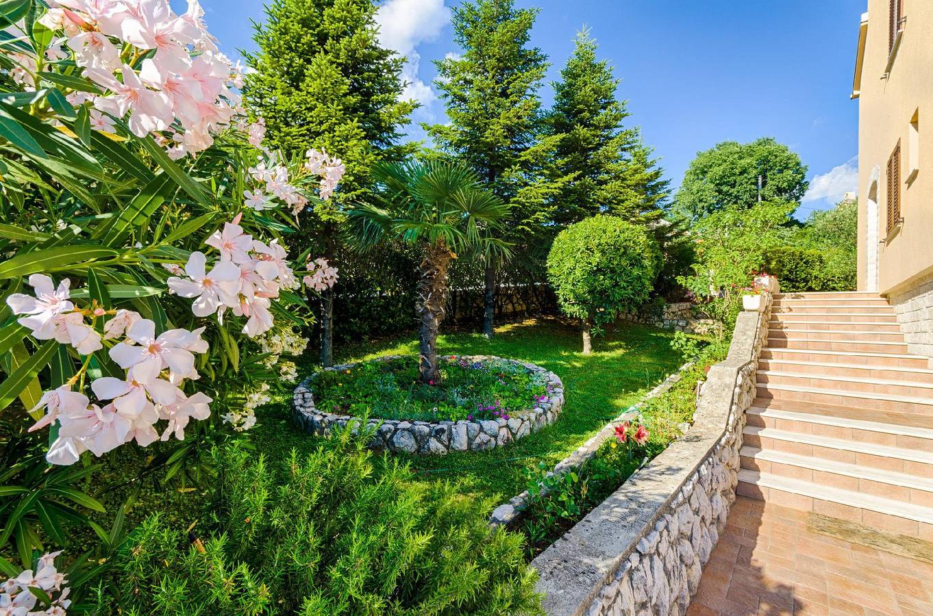 Entire holiday apartment, Apartment for 2 persons approx. 46 qm in Dramalj, Kvarner Bay (Crikvenica and the surrounding area) in Dramalj, Primorje-Gorski Kotar