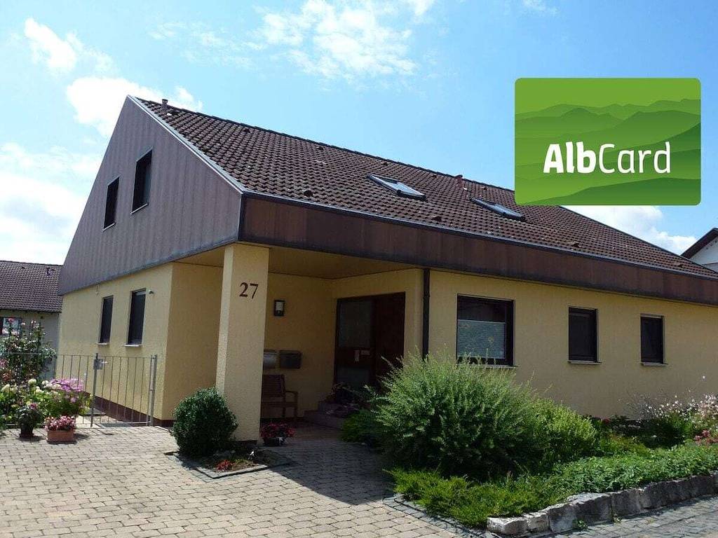 ||in Hohenneuffen|| in Erkenbrechtsweiler, Albsteig Etappe 9