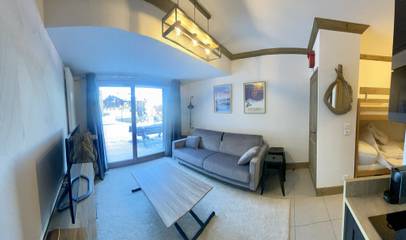 Gîte pour 4 personnes, avec terrasse à Les Adrets