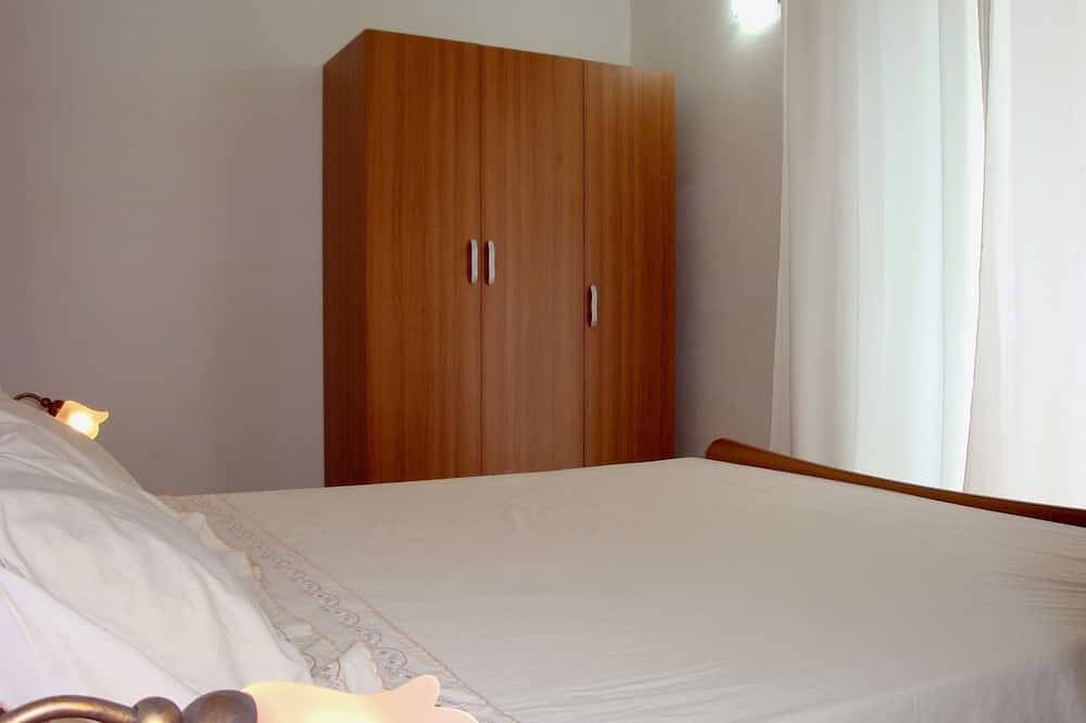 Ganze Wohnung, Apartment in der Nähe des Meeres, außergewöhnliche Aussicht, kostenloses Wlan, Parkplatz in Santa Caterina dello Ionio, Catanzaro Provinz
