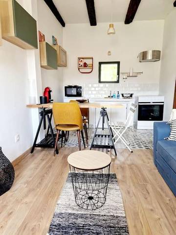 Gîte pour 2 personnes, avec terrasse à Espalion