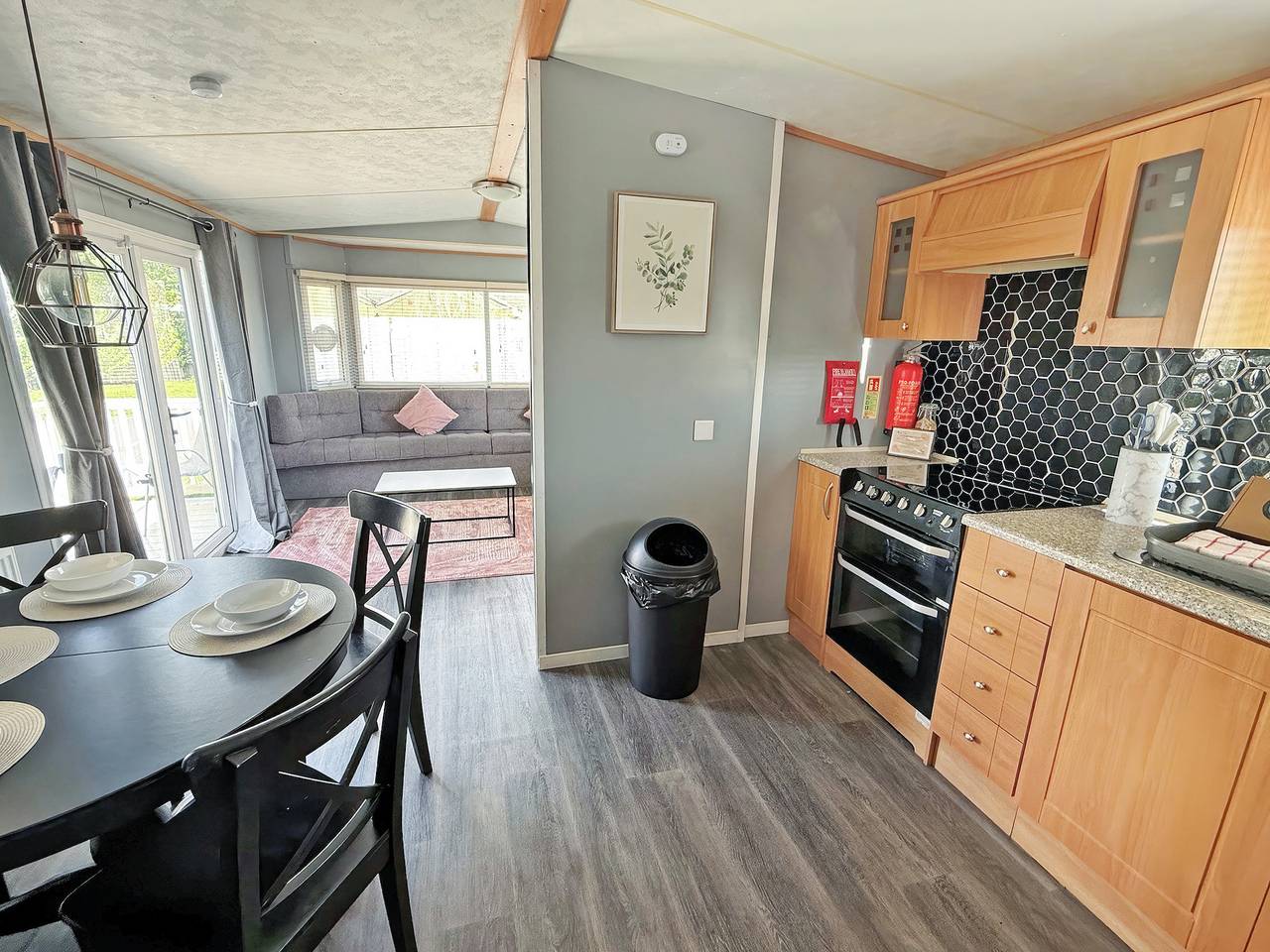 Palm Grove 3 - Ukc9558 in Chapel St. Leonards, Lincolnshire