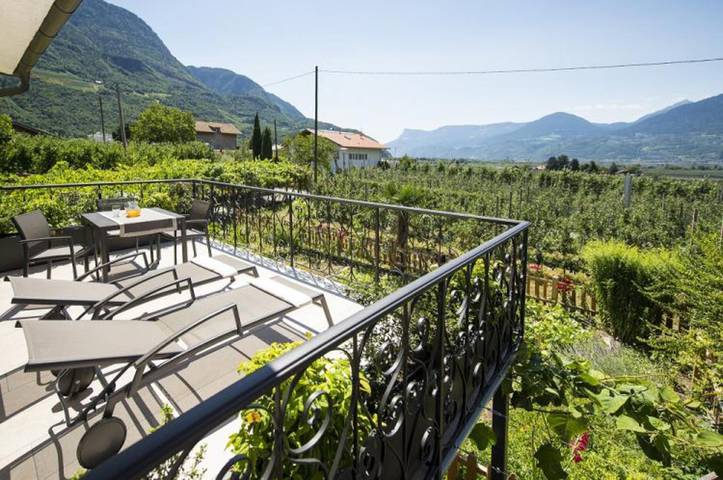Ferienwohnung für 2 Personen, mit Garten in Meran