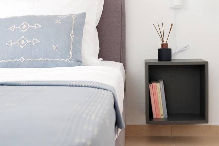 Location de vacances pour 6 personnes, avec vue ainsi que piscine et balcon dans Kalyves - 3