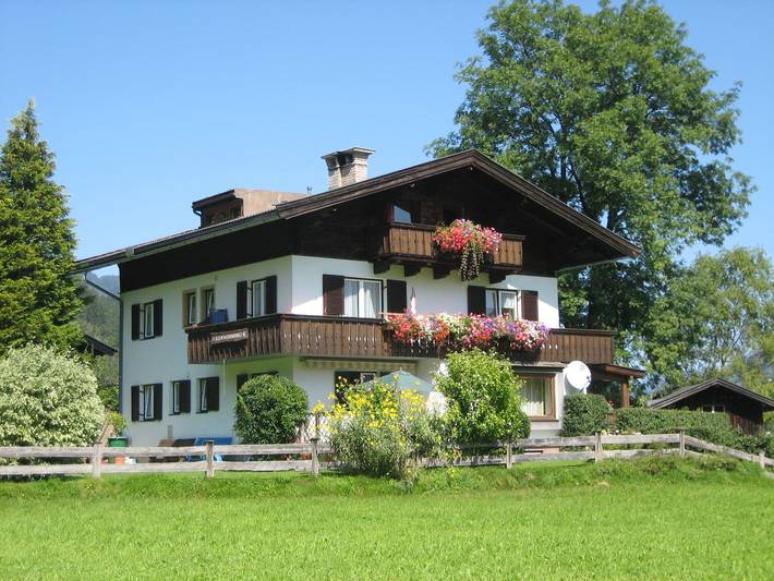 Ferienwohnung für 4 Personen, mit Balkon und Terrasse sowie Garten in Lofer - 3