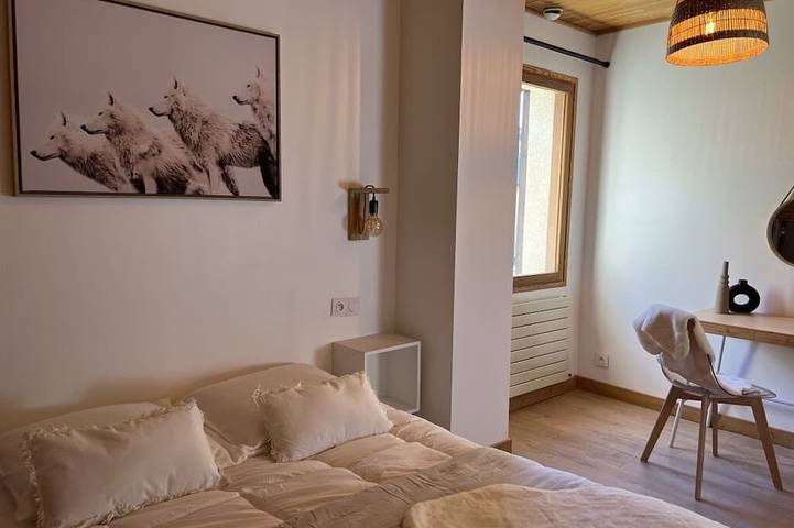 Gîte pour 12 personnes, avec Balcon et Jardin à Pelvoux - 2