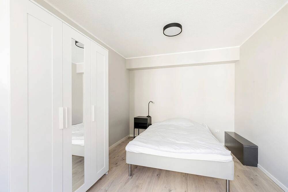 Hel lejlighed, Centrally located in Kvadraturen with 3 large bedrooms, balcony and parking space in Kristiansand