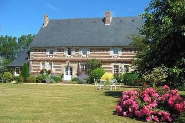 Gîte pour 4 personnes, avec jardin à Gerville