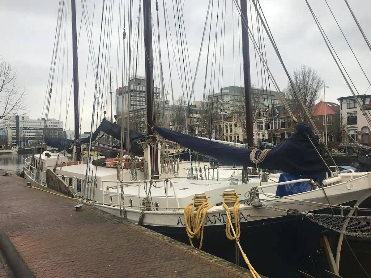 Mobile Home in Leeuwarden, Nederlandse Noordzeekust