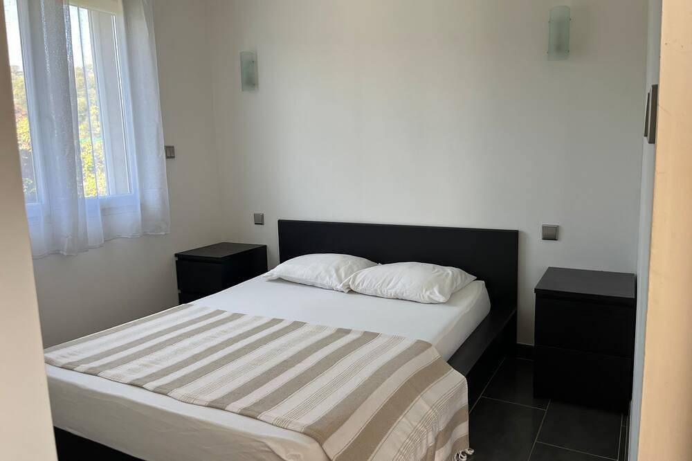 Mini Villa 10 Minuten von Porto Vecchio und Strände Palombaggia Santa Giulia in Sotta, Sartène und Umgebung