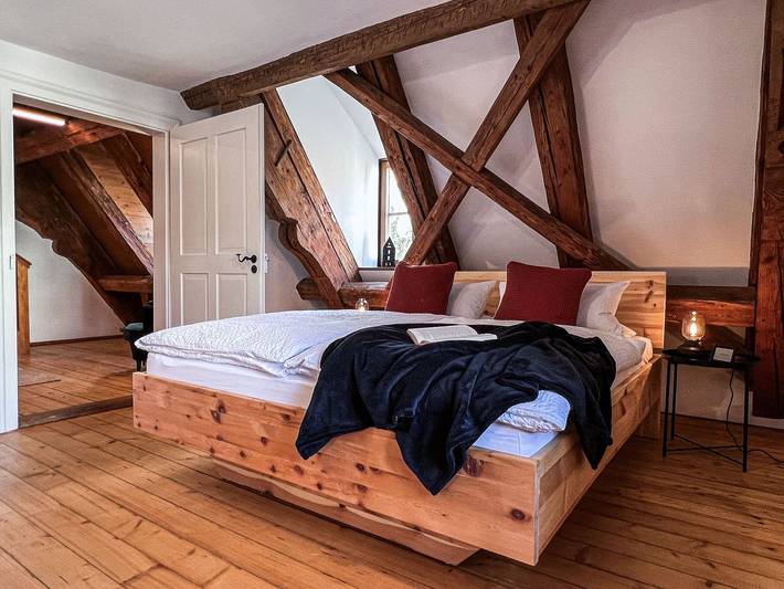 Ganze Ferienwohnung, Wohnen im Herzen der Altstadt - Wohnen im historischen Salzstadl in Landsberg am Lech, Romantische Straße