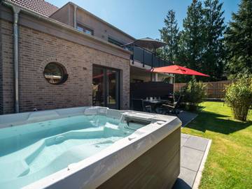 Ferienwohnung für 2 Personen, mit Terrasse und Garten in Göhren-Lebbin