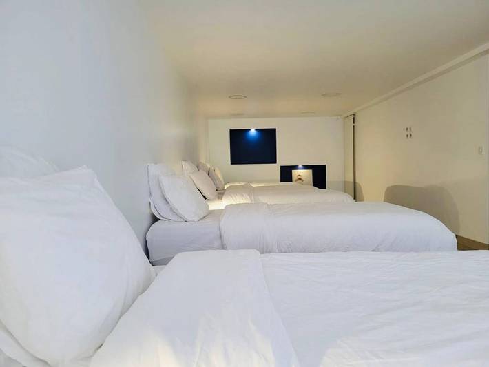 Location de vacances pour 8 personnes, avec terrasse à Villepinte - 2