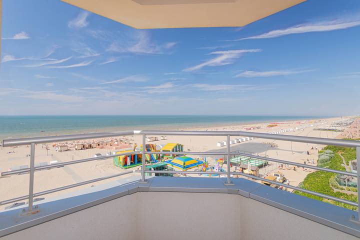 Apartamento entero, Immo Pinson Bv — Kursaal A0501 The Song of the Sirens in De Panne, Costa de Bélgica