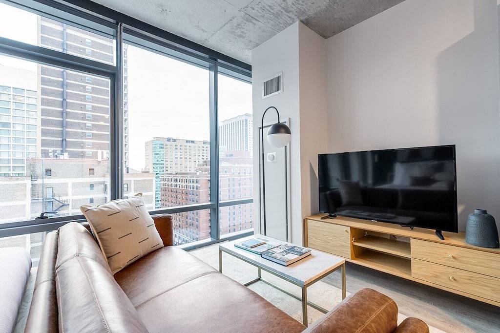 Loft for 2 Guests in Chicago, Cook County