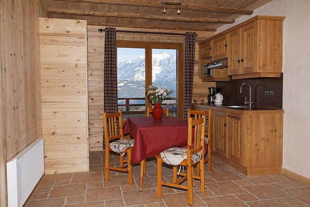 3 * Erdgeschoss \"Mt Joly\", mit Blick auf die Kette von Mt Blanc, 1 bis 4 Personen. in Cordon, Pays du Mont-Blanc