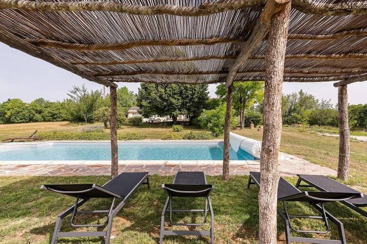 Location de vacances pour 12 personnes, avec jardin et piscine à Montaigu-de-Quercy - 3