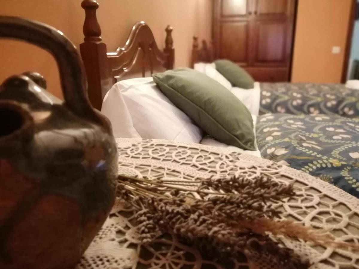 Twin Room with Bathroom in Prades (Espagne), Baix Camp