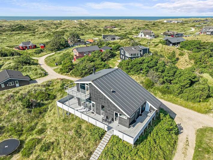 Ferienhaus für 8 Personen, mit Balkon und Balkon/Terrasse sowie Whirlpool und Terrasse