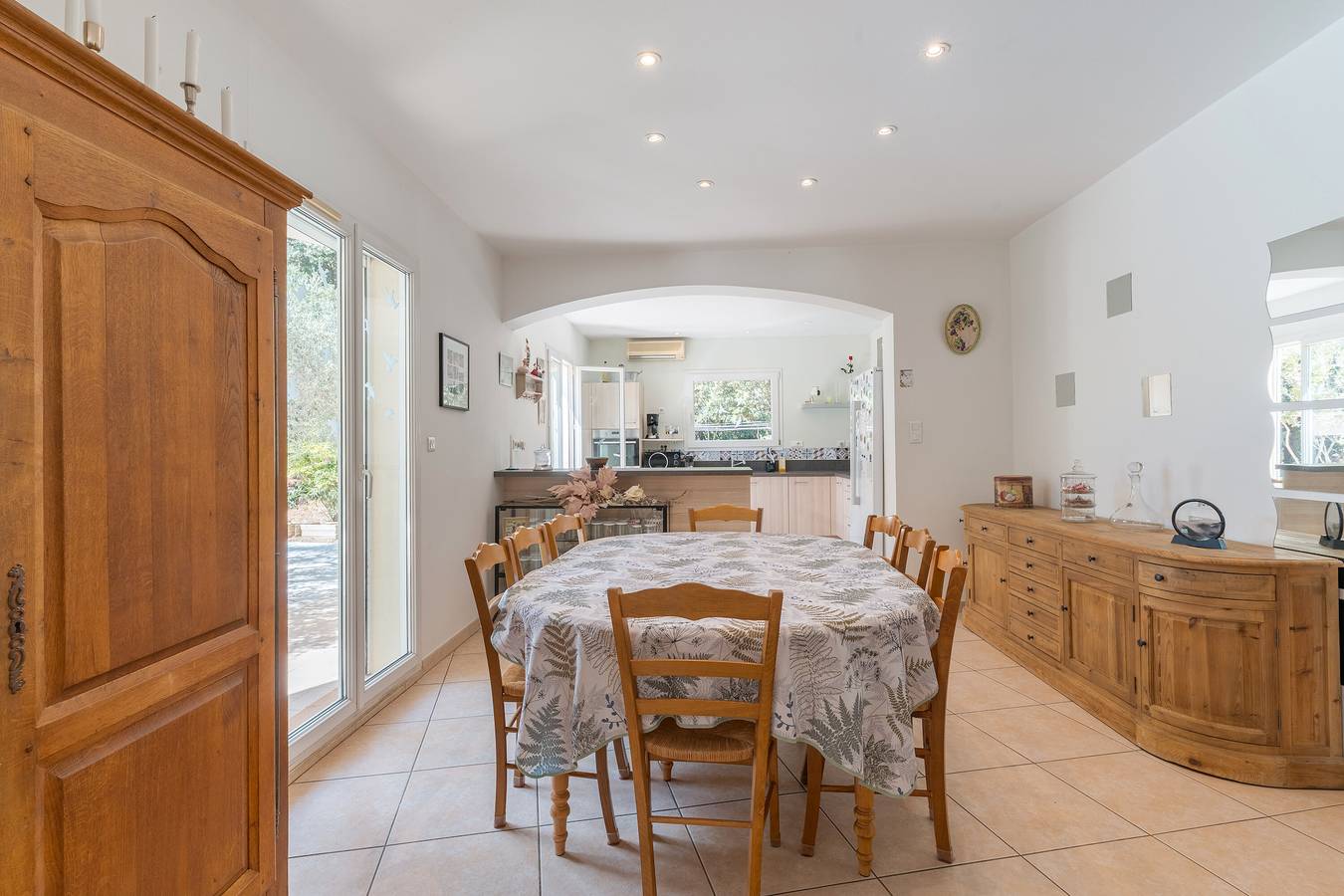 Ferienhaus 'Calme Et Sans Vis À Vis' mit privatem Pool, privater Terrasse und Wi-Fi in Salon-de-Provence, Aix-en-Provence und Umgebung