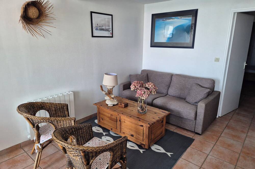 Appartement entier, Appartement blue bay classé 3 étoiles clevacances sur le port  en centre in Saint-Vaast-la-Hougue, Région de Cherbourg