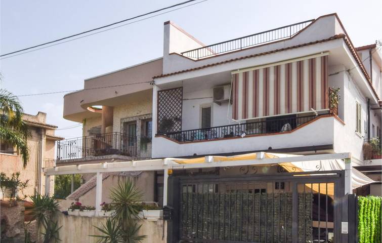 Appartement de vacances pour 5 personnes, avec terrasse, animaux acceptés - 1
