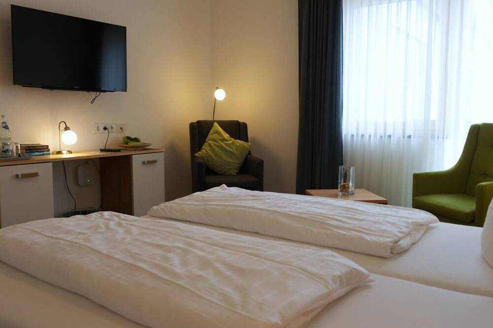 Double room \"Weinquartier\" - Weinhaus am Schieferfels in Veldenz, Bernkastel-Kues y alrededores