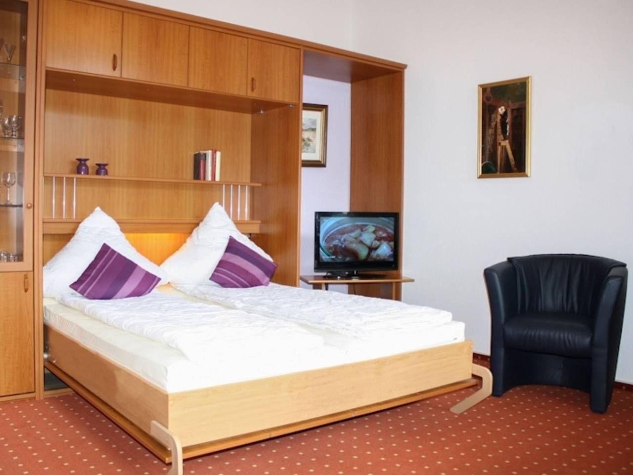 Ganze Ferienwohnung, Waldhaus Gronenberg - 1-Raum Fewo Nr. 2, 28m², 1. Etage, West in Pönitz am See, Scharbeutz