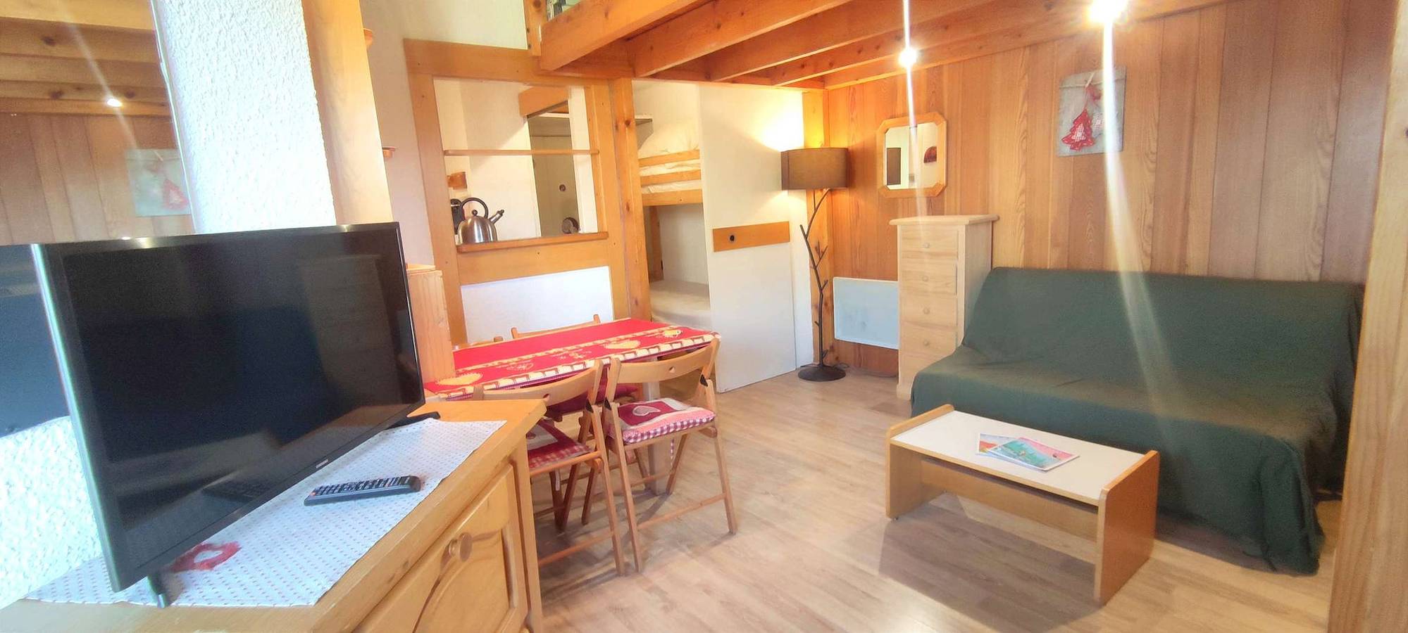 Geheel vakantieappartement, 2 Rooms Mezzanine In Quiet Hameau in Isola 2000, Isola