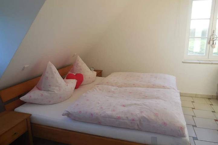 Ferienhaus für 8 Personen, mit Garten in Steinbergkirche - 2