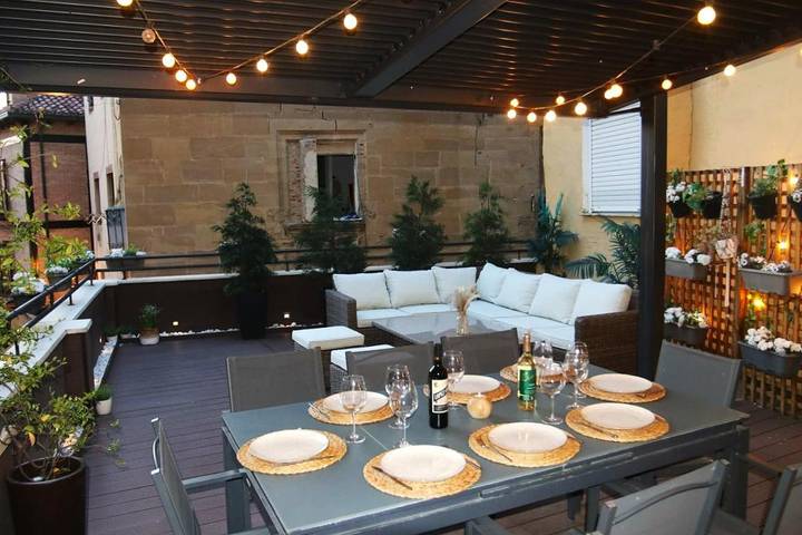 Gîte pour 8 personnes, avec terrasse et vue à Haro - 4