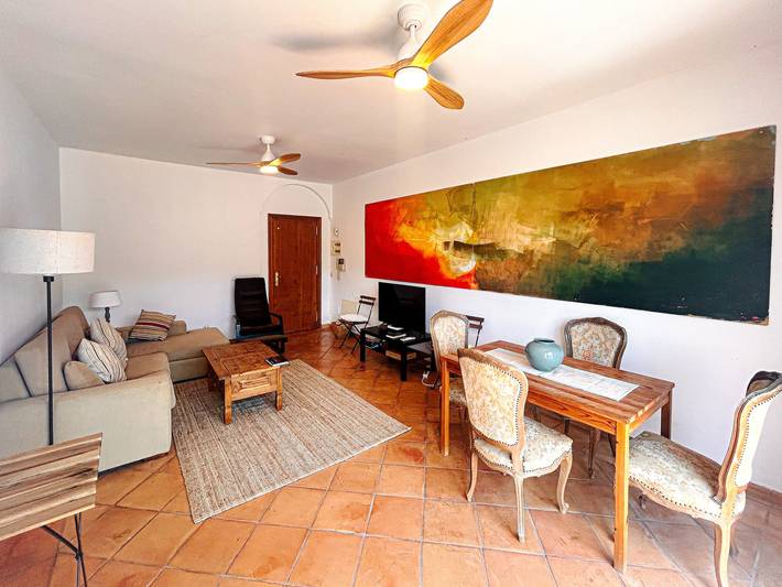 Ganze Wohnung, Apartment „2 Bed in Benahavís“ mit Bergblick, Wlan und Klimaanlage in Val de Guadalmina, Benahavís