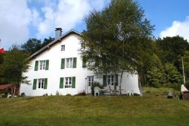 Maison pour 12 personnes, avec Terrasse et Jardin à Le Thillot