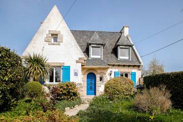 Gîte pour 8 personnes, avec jardin dans Les Hospitaux (Erquy)
