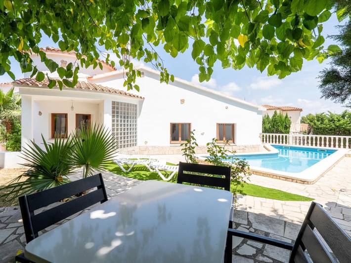 Casa de vacaciones para 7 personas, con piscina y jardín, Familias con niños - 1