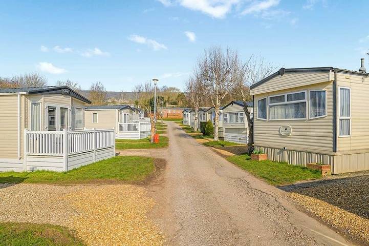 Static caravan for 6 people, with hot tub in Somerset