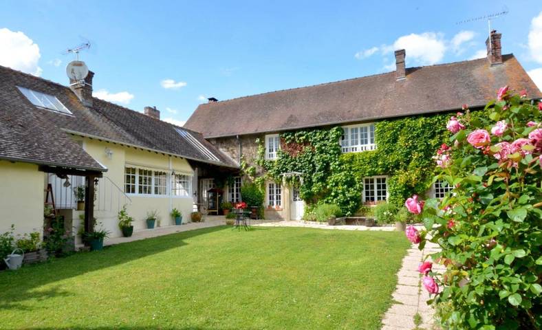 Chambre d’hôte pour 2 personnes, avec Terrasse et Jardin ainsi que Piscine et Vue à Giverny