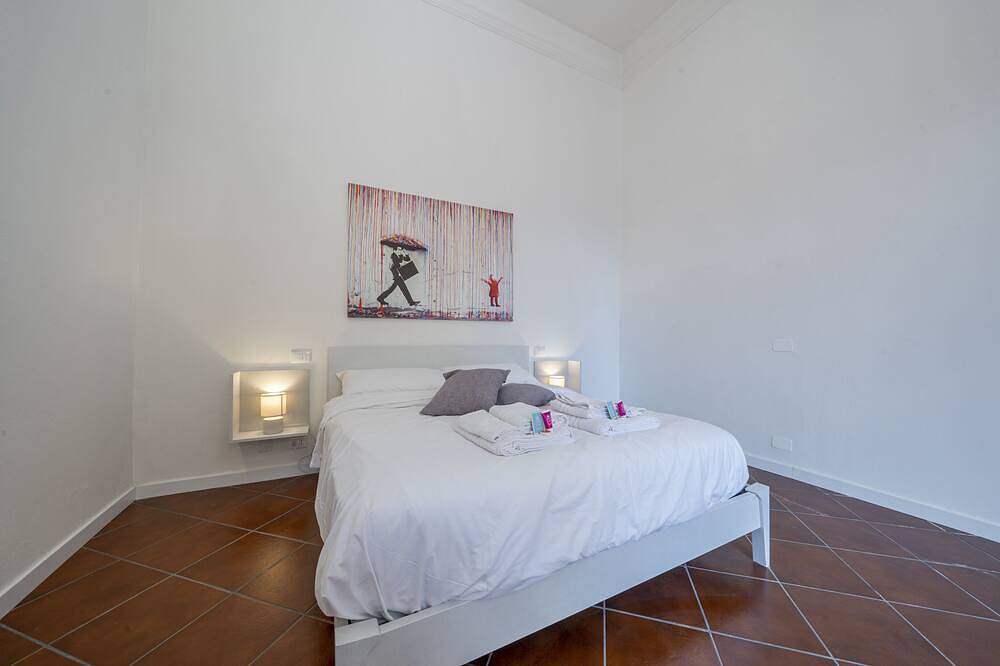Entire apartment, [Free Parking] Wonderful apartment in Modena in Modena, Modena Province