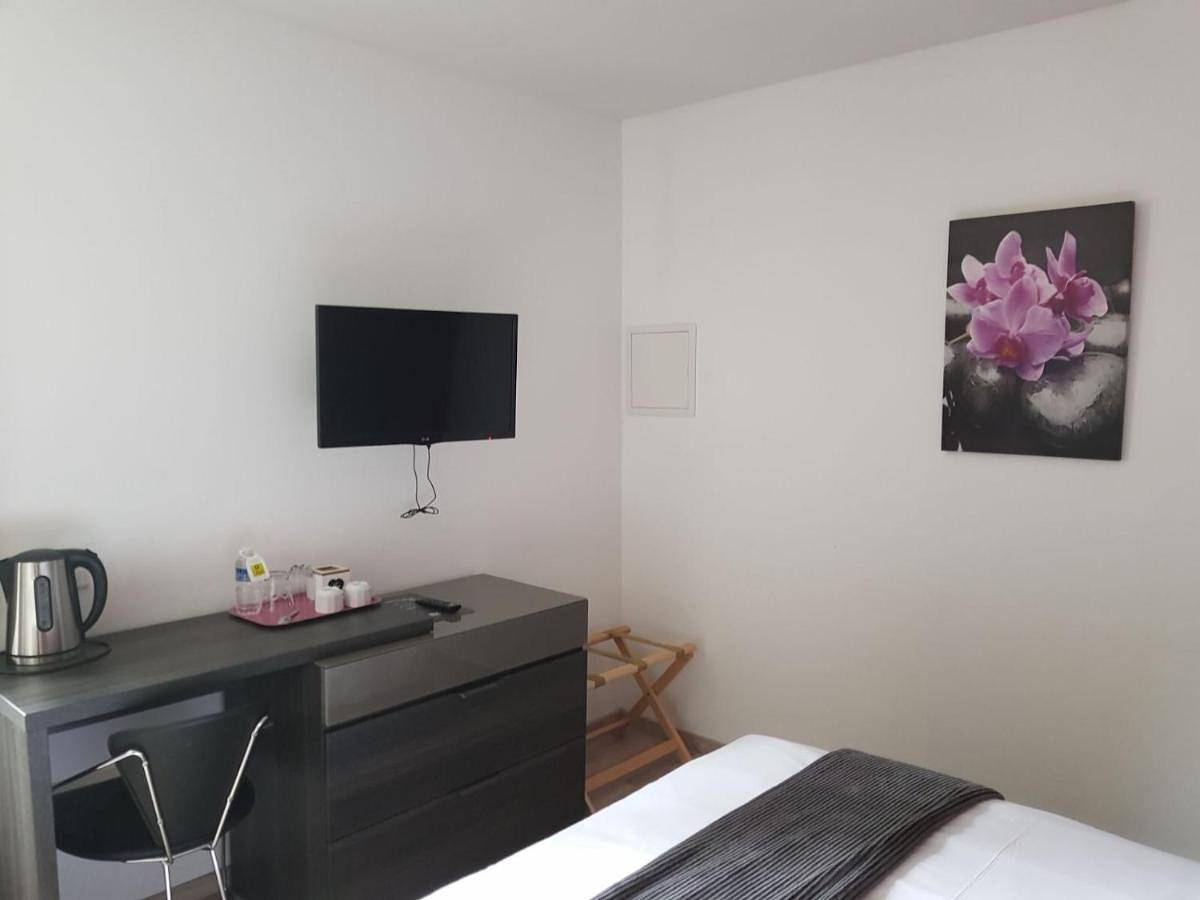 Quadruple Room in Olivet, Sologne
