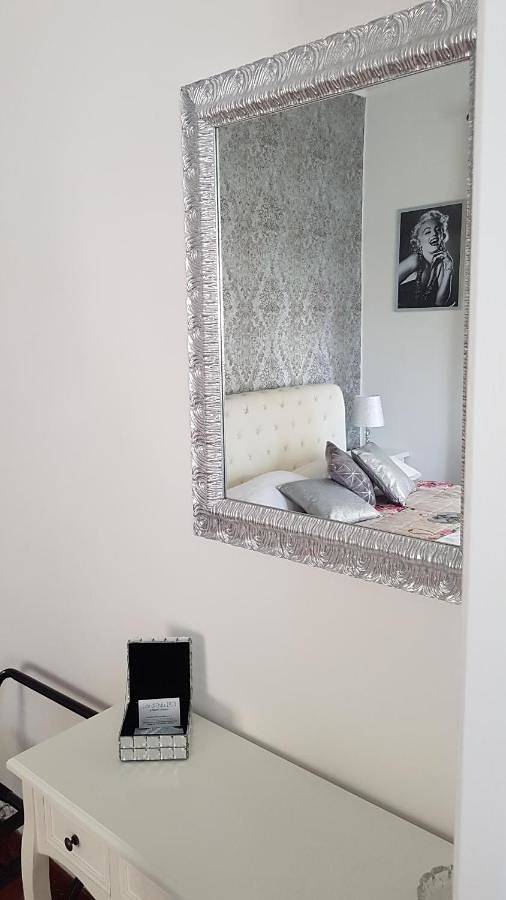 Maison d’hôte pour 3 personnes, avec vue et terrasse, animaux acceptés dans Ostie - 4