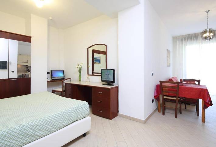 Location de vacances pour 3 personnes, avec vue et jardin à Deiva Marina - 4