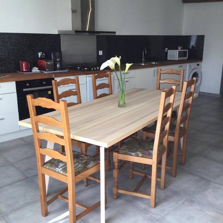 Gîte pour 2 personnes, avec terrasse à Saint-Esteben